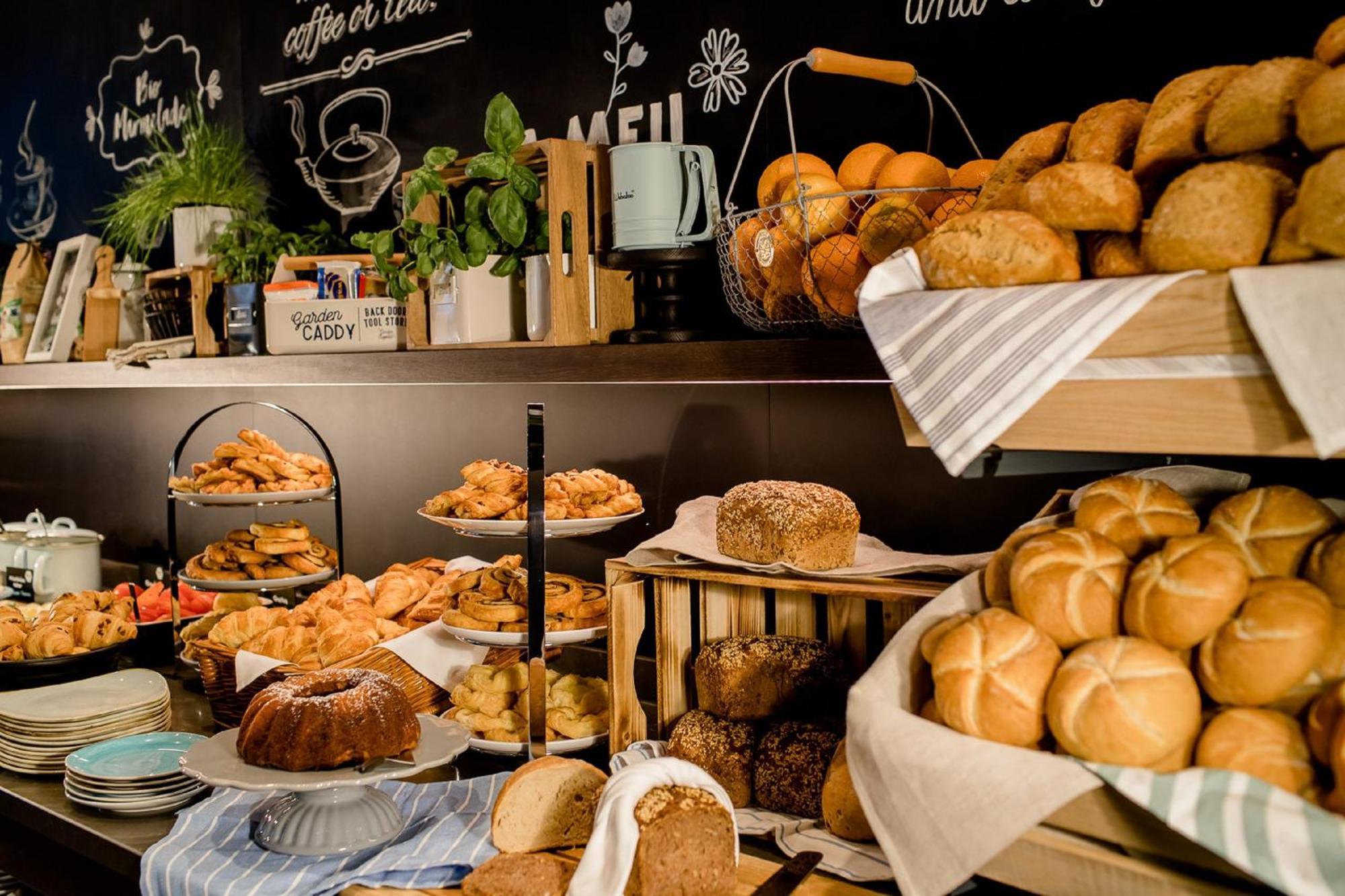 Motel One Berlin-Spittelmarkt ภายนอก รูปภาพ