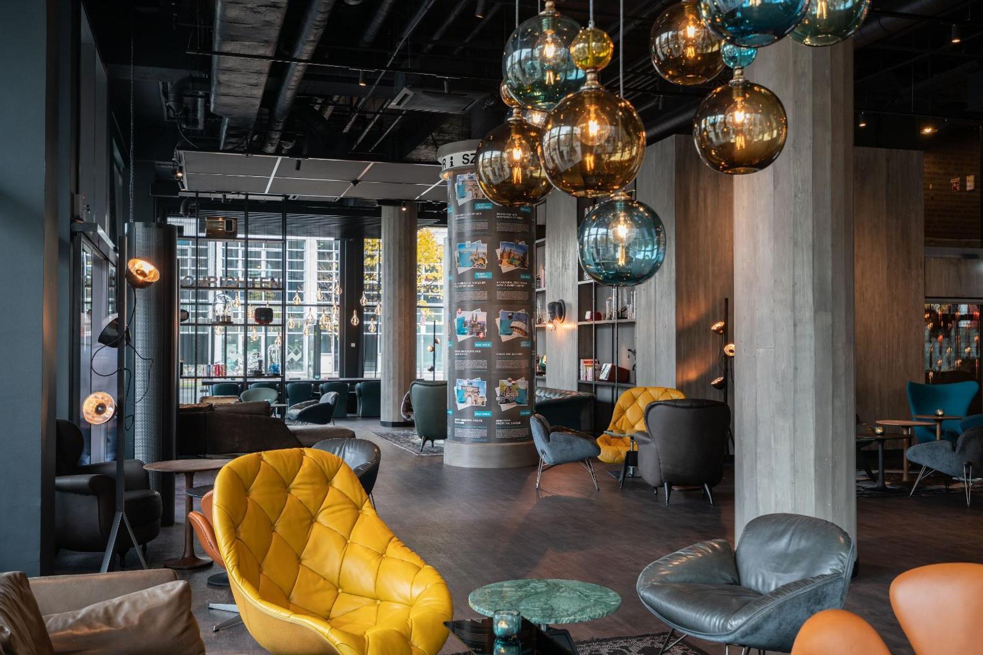 Motel One Berlin-Spittelmarkt ภายนอก รูปภาพ