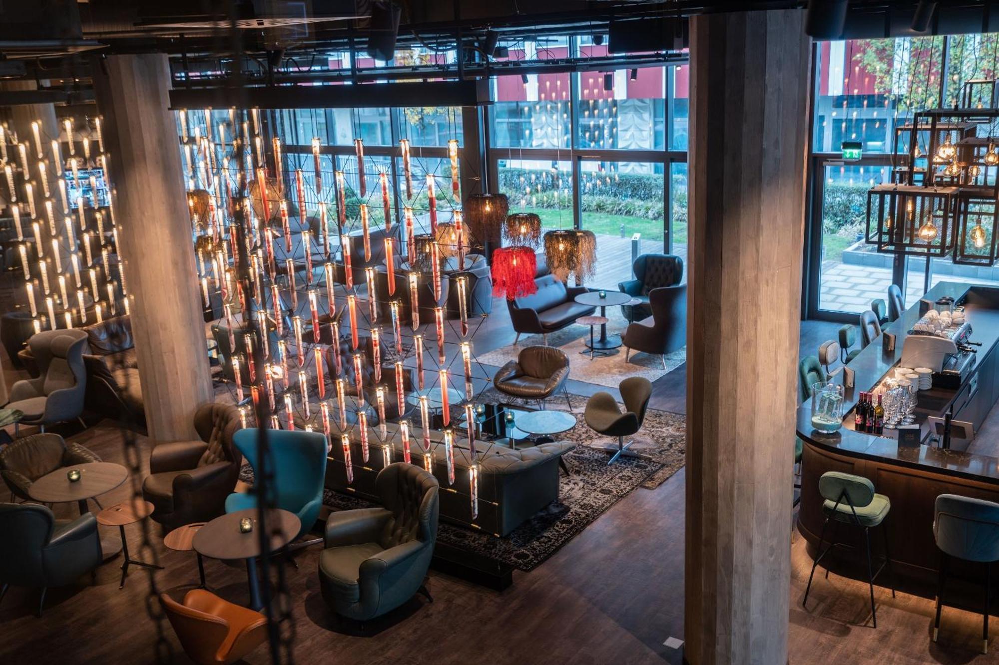 Motel One Berlin-Spittelmarkt ภายนอก รูปภาพ