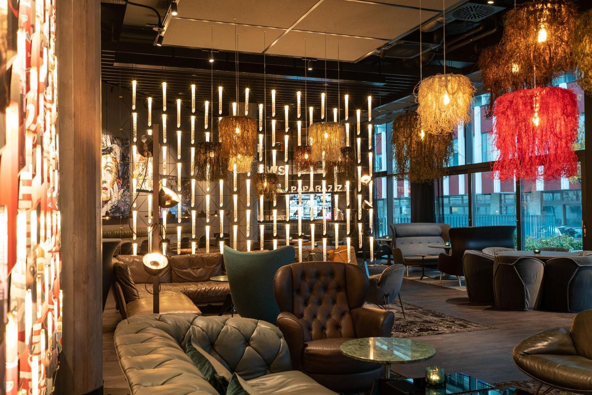 Motel One Berlin-Spittelmarkt ภายนอก รูปภาพ
