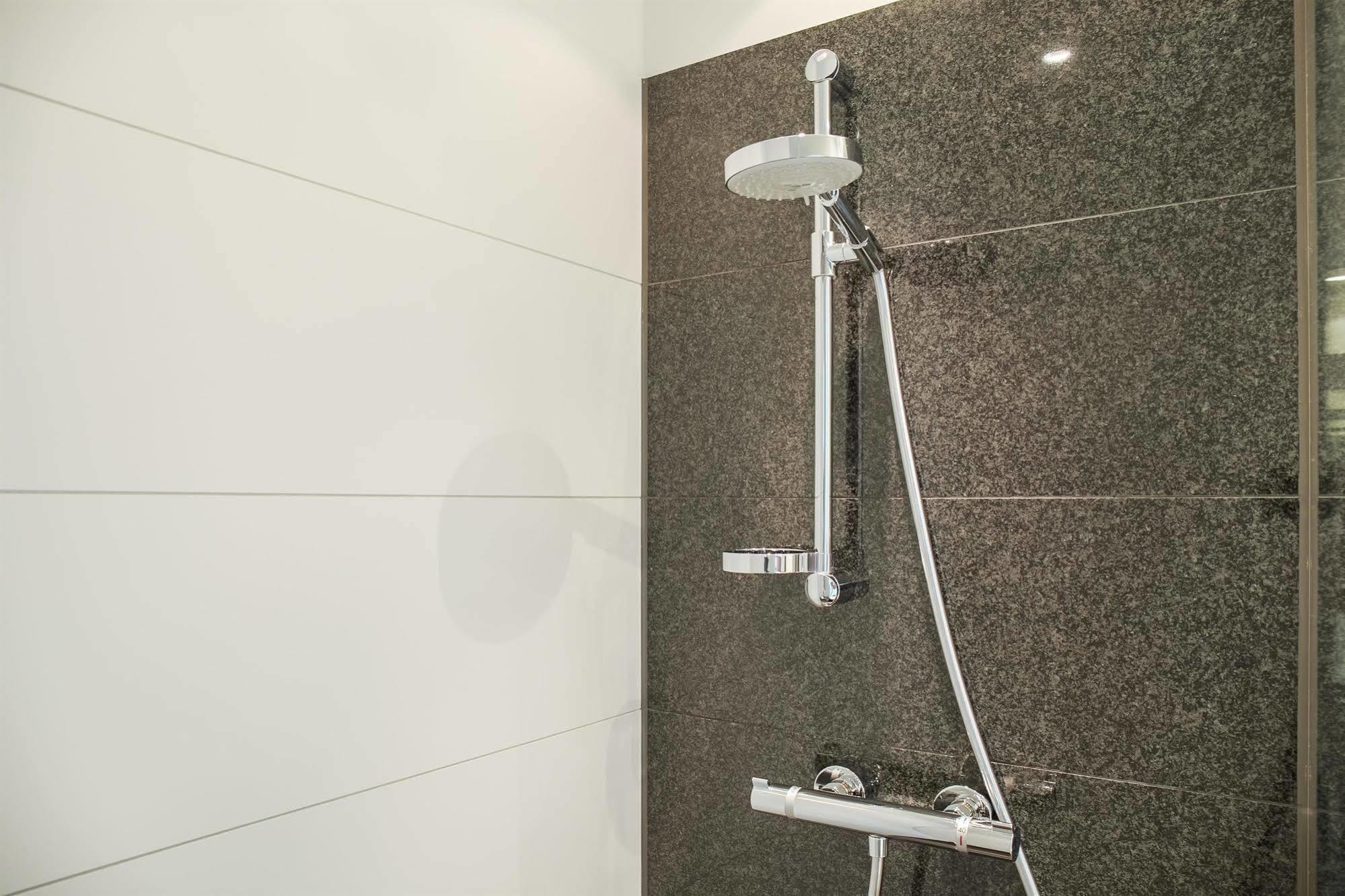 Motel One Berlin-Spittelmarkt ภายนอก รูปภาพ